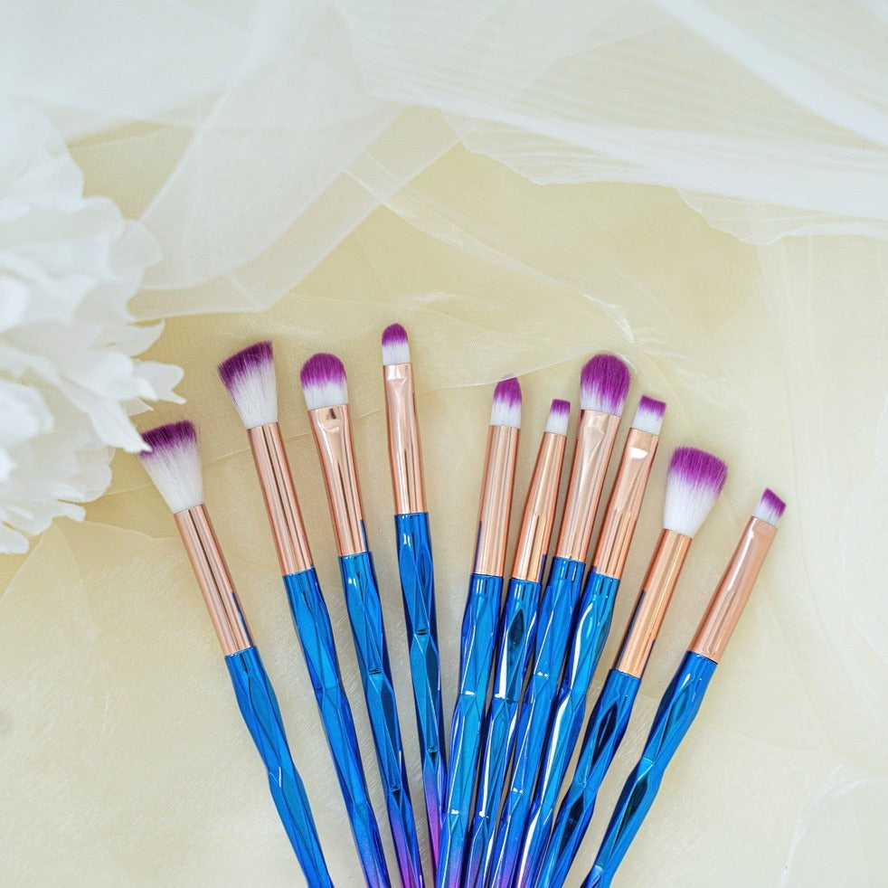 10 pcs Blue Gradient Handle Soft Nylon Makeup Brushes