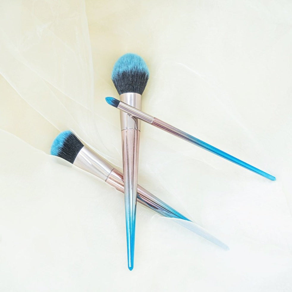 7 pcs Blue Gradient Handle Soft Nylon Makeup Brushes